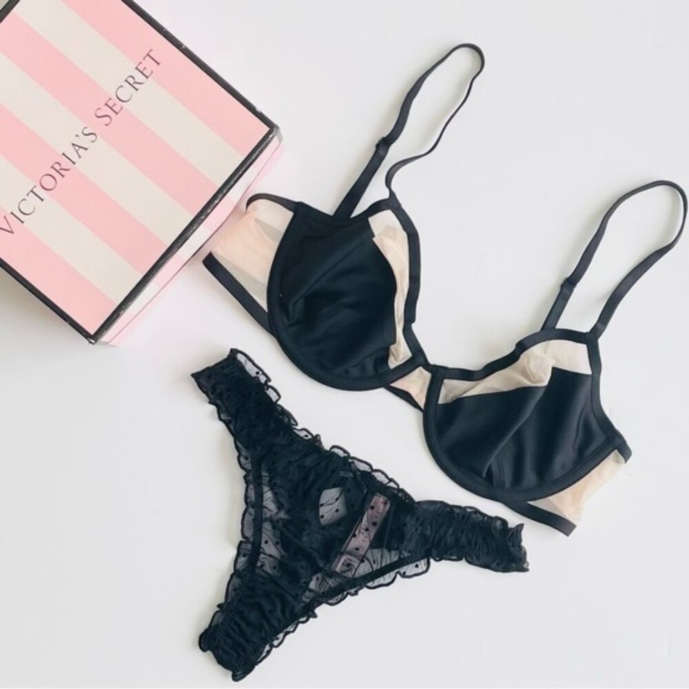 32D SMALL Victoria’s Secret black bra set